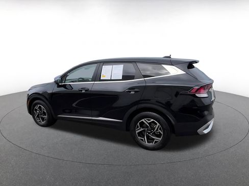 Used 2025 Kia Sportage LX FWD image 10