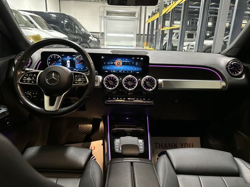 Certified 2023 Mercedes-Benz GLB 250 4MATIC image 23