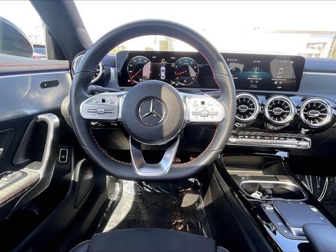 Used 2022 Mercedes-Benz CLA 250 w/ AMG Line image 5