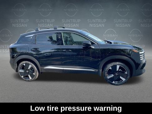Used 2026 Nissan Kicks SR w/ Cold Weather Package AWD/4WD image 18