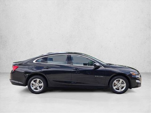 Used 2024 Chevrolet Malibu LS FWD image 4