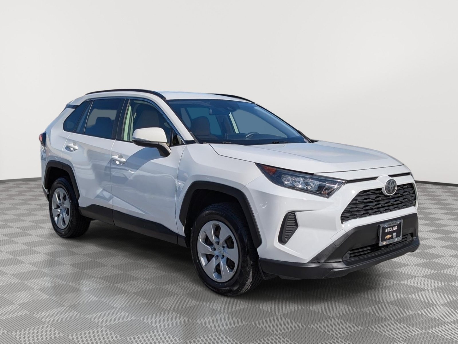 Used 2019 Toyota RAV4 LE w/ Carpet Mat Package AWD/4WD image 7