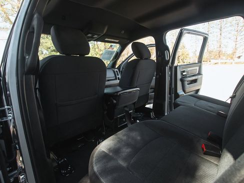 Used 2024 RAM 1500 Classic Warlock image 20