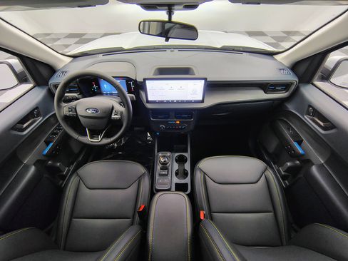 New 2026 Ford Maverick Lobo AWD/4WD image 2