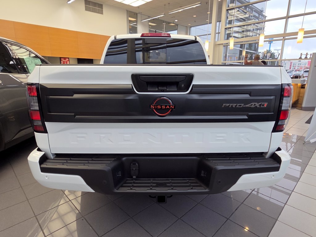 New 2026 Nissan Frontier PRO-4X w/ Pro-4x Convenience Package AWD/4WD image 24