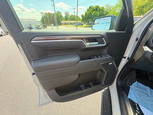 New 2026 Chevrolet Silverado 1500 RST w/ Convenience Package II AWD/4WD image 10