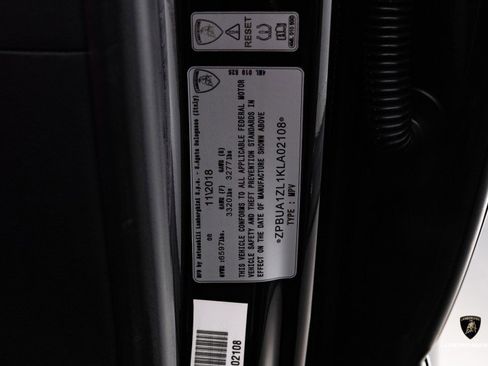 Used 2019 Lamborghini Urus image 58