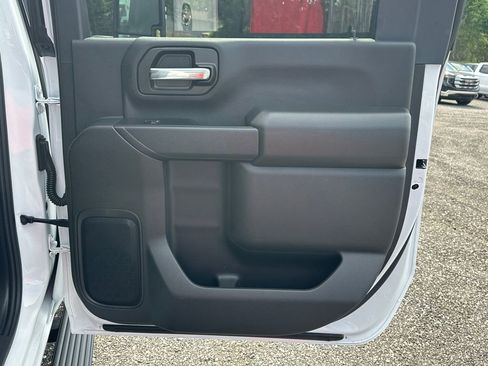 New 2026 GMC Sierra 3500 Pro w/ Convenience Package AWD/4WD image 17