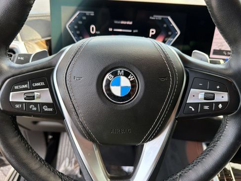 Used 2024 BMW X5 sDrive40i w/ Premium Package RWD image 11