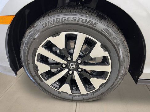 New 2026 Honda Odyssey EX-L image 11