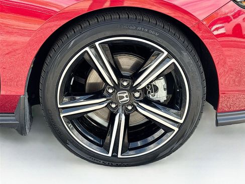 Certified 2023 Honda Accord Sport image 33