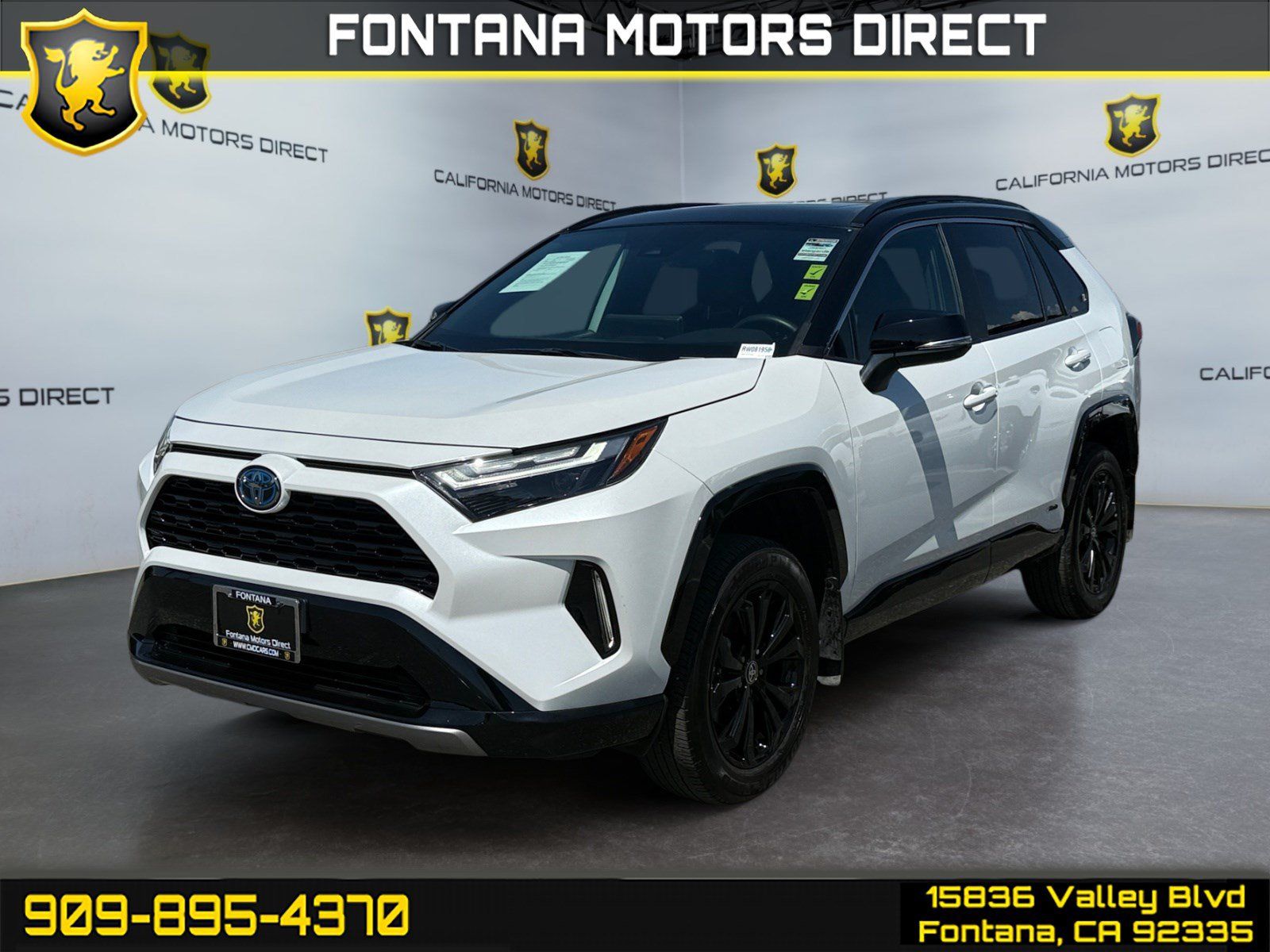 Used 2024 Toyota RAV4 XSE AWD/4WD image 1
