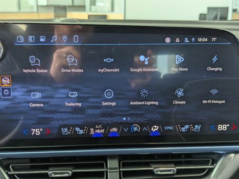 New 2026 Chevrolet Equinox EV LT w/ Convenience Package II image 12