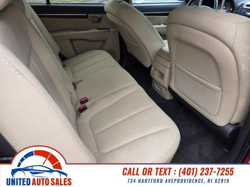 Used 2011 Hyundai Santa Fe GLS AWD/4WD image 12