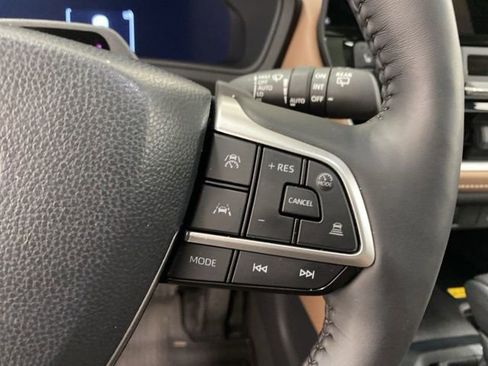 Used 2026 Toyota Grand Highlander AWD image 17