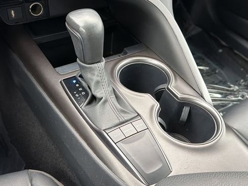 Certified 2024 Toyota Camry SE FWD image 31