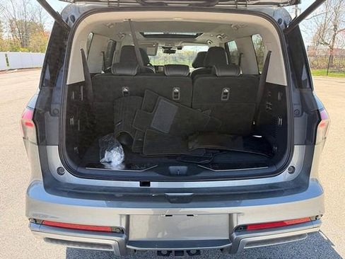 Certified 2025 INFINITI QX80 Sensory image 19