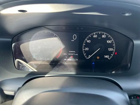 Used 2023 Honda HR-V LX image 18