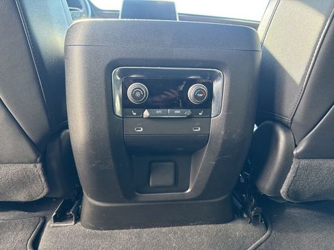 Used 2022 Chevrolet Tahoe High Country AWD/4WD image 24