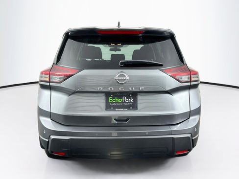 Used 2025 Nissan Rogue S FWD image 7
