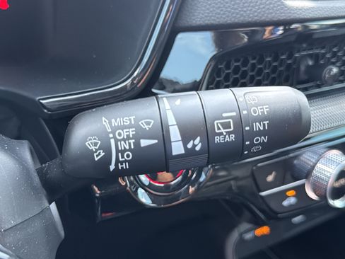 Used 2024 Honda CR-V EX-L image 16