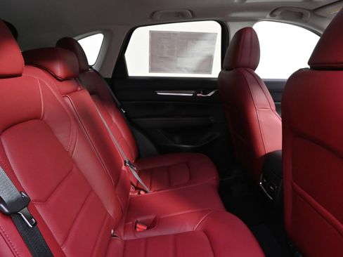 New 2025 MAZDA CX-5 Carbon Edition image 18