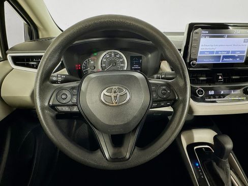 Used 2020 Toyota Corolla LE w/ LE Premium Package FWD image 11