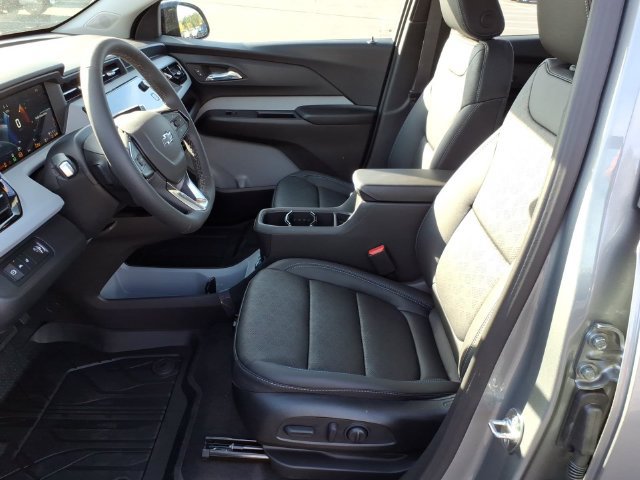 New 2027 Chevrolet Bolt LT w/ Dual Panel Sunroof Package FWD image 6
