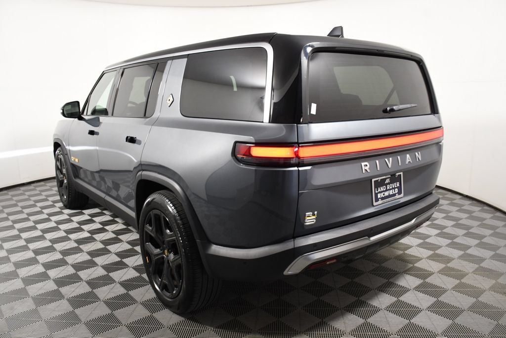 Used 2024 Rivian R1S Adventure Quad AWD/4WD image 4