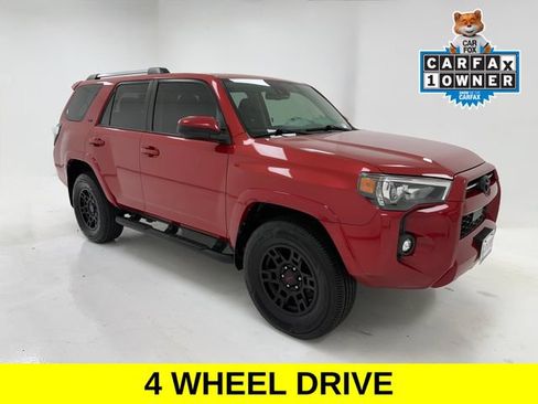 Used 2021 Toyota 4Runner SR5 AWD/4WD image 1