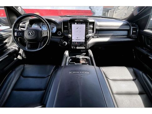 Used 2022 RAM 1500 Limited AWD/4WD image 16
