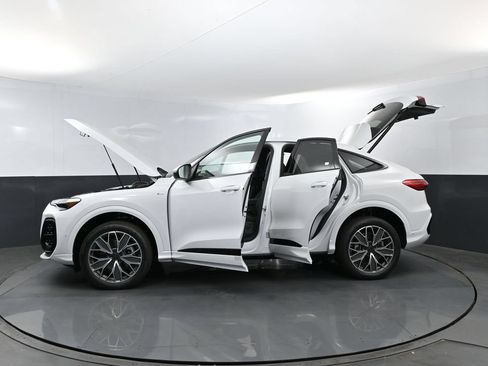 New 2026 Audi Q5 Premium Plus AWD/4WD image 29