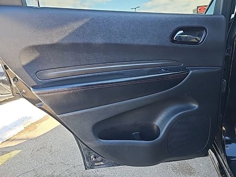 Used 2023 Dodge Durango GT image 27