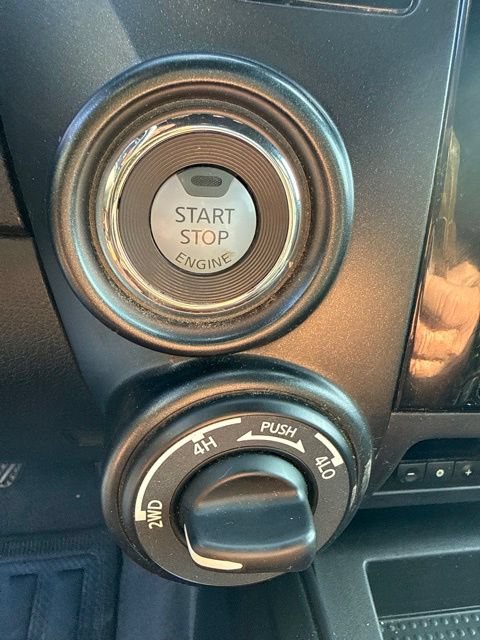 Used 2022 Nissan Titan PRO-4X w/ Pro-4x Utility Package AWD/4WD image 19