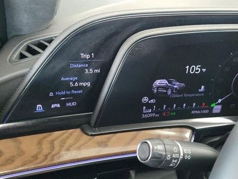 Certified 2023 Cadillac Escalade Sport Platinum image 16