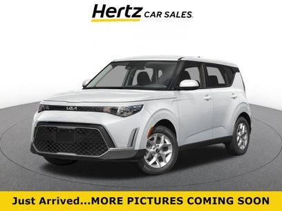 Used 2025 Kia Soul LX w/ LX Technology Package