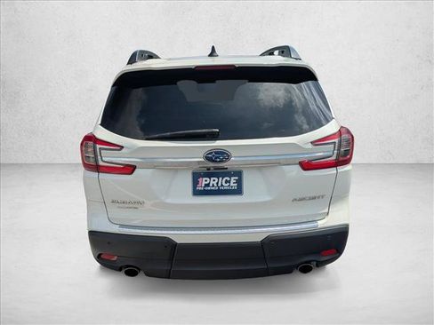 Used 2024 Subaru Ascent Premium w/ Convenience Package AWD/4WD image 6