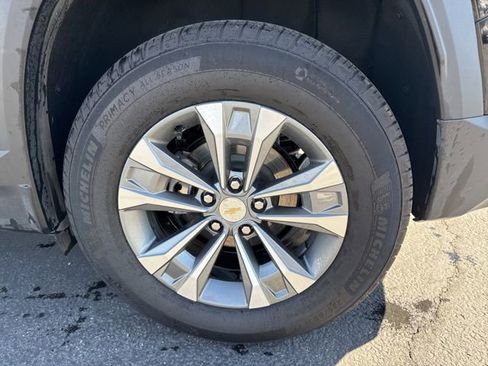 Certified 2025 Chevrolet Equinox LT image 9