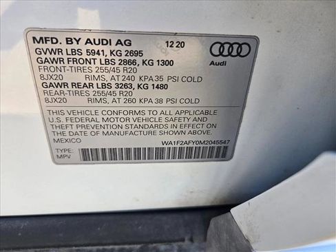 Used 2021 Audi Q5 e Prestige w/ Prestige Package image 24