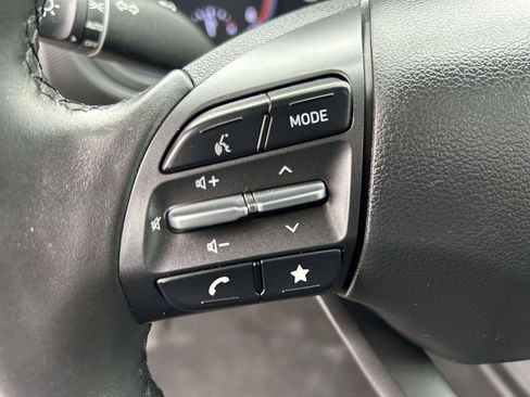 Used 2022 Hyundai Kona SEL w/ Convenience Package FWD image 19