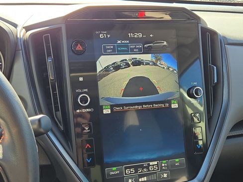 Used 2024 Subaru Crosstrek 2.5i Limited image 18