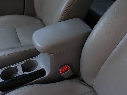 Used 2009 Toyota Corolla LE FWD image 16