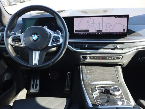 Used 2024 BMW X7 xDrive40i w/ Executive Package AWD/4WD image 12