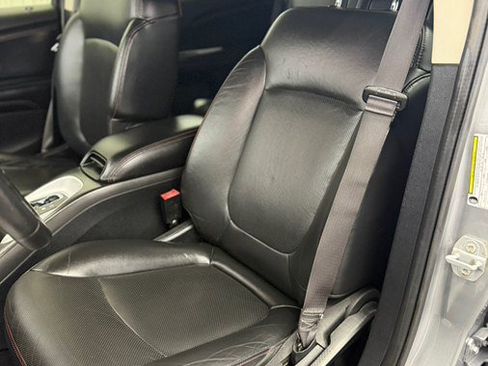 Used 2017 Dodge Journey GT w/ Driver Convenience Group AWD/4WD image 10