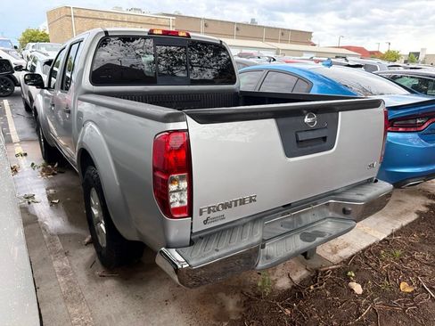 Used 2019 Nissan Frontier SV RWD image 8