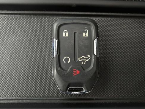 Used 2020 GMC Sierra 1500 AT4 w/ AT4 Premium Package AWD/4WD image 34