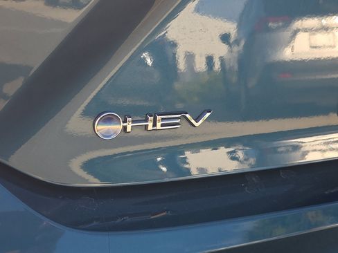 Certified 2025 Toyota Camry SE image 12