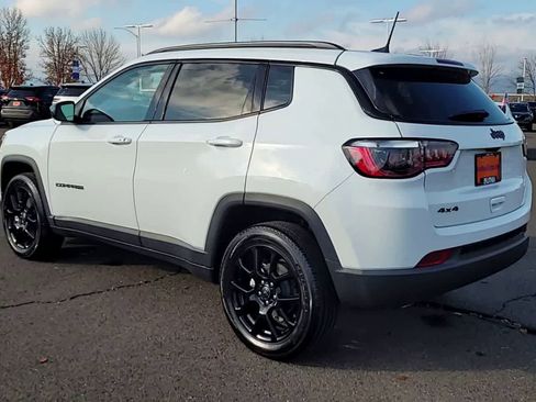 New 2026 Jeep Compass Latitude image 6