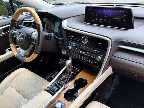 Used 2019 Lexus RX 350 AWD w/ Navigation Package image 19