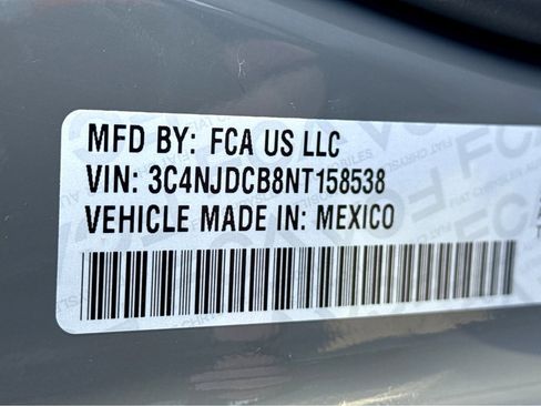 Used 2022 Jeep Compass Limited image 25